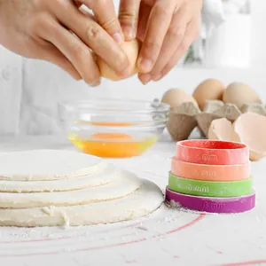 Professional adjustable silicone thickness rings for rolling pin with baking mat and dough