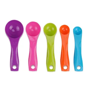 Set of 5 colorful rainbow measuring spoons for baking, essential plastic kitchen tools