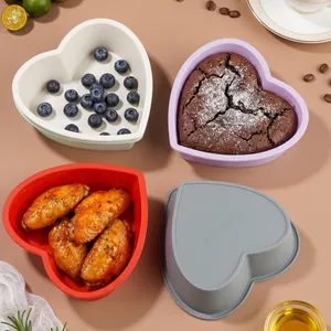 Heart-shaped silicone baking molds for cake and DIY bread, non-stick heat-resistant set