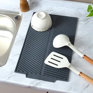 Hoogwaardige antislip siliconen afdruipmat voor aanrecht voor drainage en hitte-isolatie in de keuken