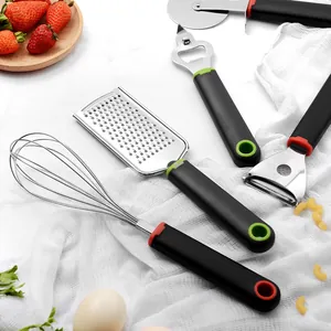 Roestvrijstalen keukenhulpset met ergonomische antisliphandgrepen voor thuisgebruik