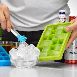 Profi 24-Loch Silikon Eiswürfelform Set mit Zange für den Heimgebrauch an der Bar