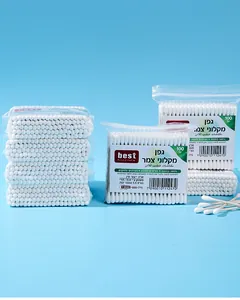 Gros plan de 100 cotons-tiges à double tête dans un emballage transparent à fermeture zip.