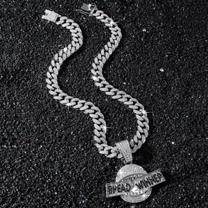 Stoere heren hip-hop zilveren cubaanse ketting met een Bread Winner haaienbek hanger