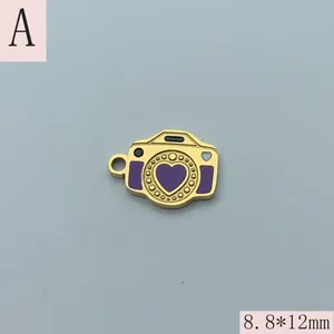 Small purple heart camera charm made of gold-plated stainless steel, 8.8x12mm size