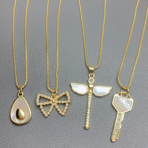 Collar Minimalista Europeo de Nácar Natural Colgante de Aguacate Libélula Llave Lazo Cadena de Clavícula Chapado en Oro Joyería para Mujer