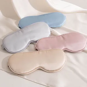 Masque de Sommeil en Soie de Mûrier Respirant Ombrage Forme de Nuage Masque pour les Yeux en Soie Douce pour Voyage Femme Homme