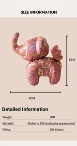 Spécifications détaillées de taille et de matériau pour l'ornement d'éléphant en soie.