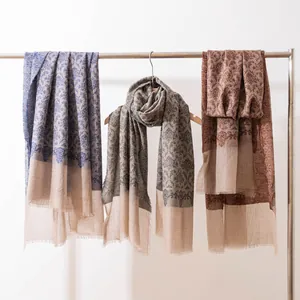 Women 100% Cashmere Scarf Luxurious Ring Pashmina Shawl Vintage Paisley Floral Pattern Soft Thin Fringed Travel Office Scarf