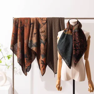 New Chinese Style Mulberry Silk Square Scarf Xiangyun Silk Printed Women Elegant Shawl Retro National Pattern Scarf Gift