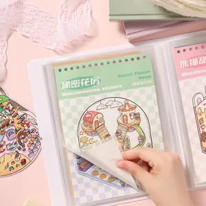 Album de rangement d'autocollants pour comptes avec pochettes et illustrations mignonnes.