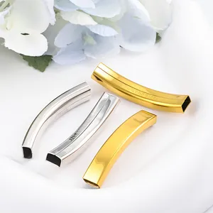 Detailansicht polierter 18K Gold und Silber Edelstahl-Bogenrohre für DIY-Schmuckherstellung.