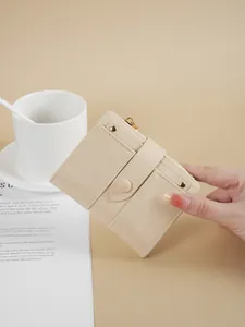 Eleganter cremefarbener PU-Leder-Bifold-Geldbeutel mit Reißverschluss für Damen