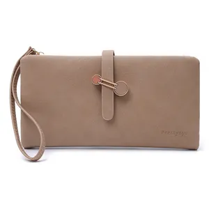 Elegante lange Damen-Brieftasche aus taupefarbenem Weichleder mit Metallringverschluss.