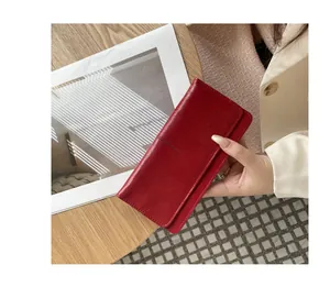 Elegante rode zachte lederen lange portemonnee voor dames met slank envelopontwerp