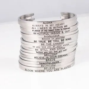 Bracelet Jonc Inspirant en Acier Inoxydable pour Femmes Manchette en C Ouverte Lettrage Mantra Bijoux de Mode Minimalistes Cadeau