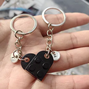 Heart Shaped Building Block Keychain Couple Initial Letter Keyring Alloy Plastic DIY Pendant Jewelry Gift For Valentine's Day