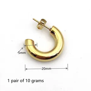 Detailed view of 20mm gold stainless steel C-shaped hoop earrings with 5mm width and measurements