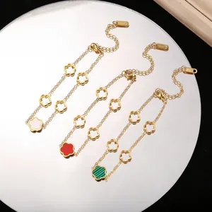 Pulsera de Moda de Acero de Titanio Chapado en Oro de 18K con Flor de Cinco Pétalos de Doble Cara para Mujer Joyería de Acero Inoxidable