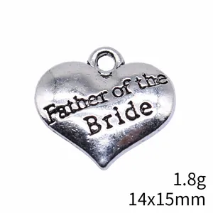Herzanhänger aus Altsilber mit Gravur Father of the Bride für Hochzeitsschmuck