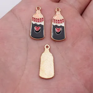 Ciondoli a Forma di Biberon in Lega Smaltata Bottiglia dei Desideri Motivo a Cuore Accessori per Creazione di Gioielli DIY per Bracciali Collane