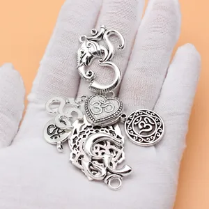Lot de 10 pendentifs et breloques symbole OM yoga en argent antique pour bijoux