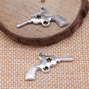 Antique silver pistol shaped alloy charms for DIY jewelry making 31x18mm 2g pcs