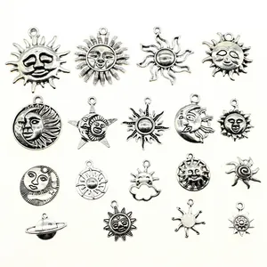 Sortierte vintage silberne Himmelskörper Sonnen- und Mondanhänger für DIY-Schmuck