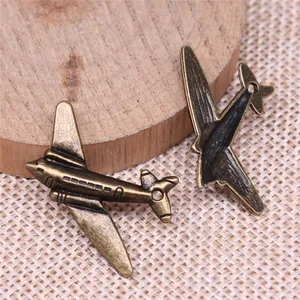 Colgante de avión de bronce antiguo para joyería DIY, dijes de aviones vintage de aleación