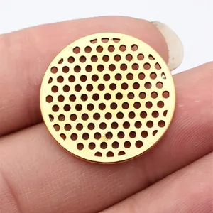 Ciondolo Tondo Perforato in Metallo Dorato da 25mm per Accessori per Gioielli Fai da Te