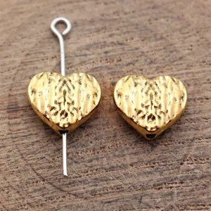 Vintage Zinc Alloy Hammered Texture Heart Spacer Beads Craft Findings Electroplated Love Heart Spacer Small Hole Beads For DIY Jewelry Making Accessories