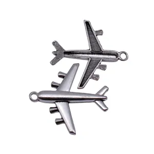 Dijes de avión plateados antiguos para proyectos de joyería DIY de tamaño 38x36mm