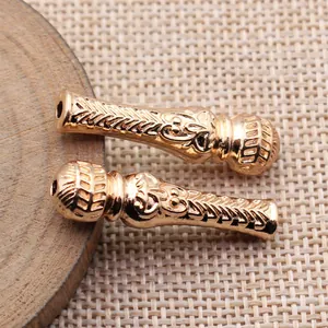 Antike goldene Imam-Gebetsperlen mit feinen floralen Mustern Gravur 34x9mm