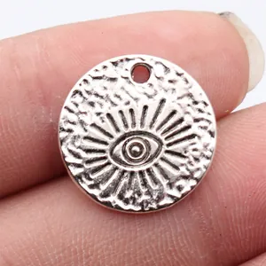 Antiksilberner Gehämmerter Runder Evil Eye Anhänger Zinklegierung Zubehör Für DIY Schmuckherstellung Halskette Charm