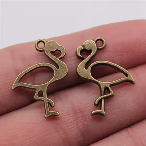 Set di due ciondoli a forma di fenicottero in bronzo vintage per gioielli fai da te 20x24mm