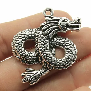 Retro Alloy Dragon Pendant DIY Jewelry Findings Accessory Ancient Silver Bronze Animal Shape Charms For Necklace Jewelry Making