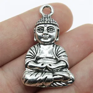 Antiek verzilverde Boeddha hanger voor ketting DIY sieraden maken maat 39x23mm