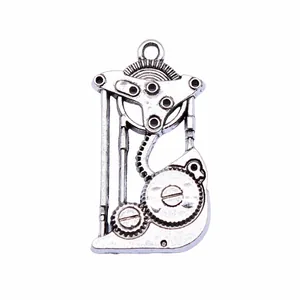 Antique silver steampunk engine gear pendant charm for clothing accessories 32x17mm