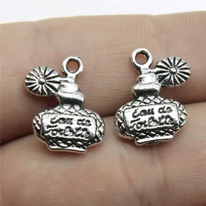 Vintage Antique Silver Alloy Perfume Bottle Charms Embossed Relief Eau de Toilette Pendant For DIY Jewelry Making Accessories