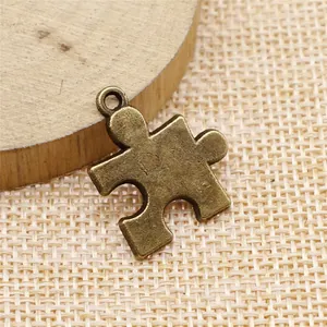 Puzzle-Anhänger aus antiker Bronze-Zinklegierung für die DIY-Schmuckherstellung