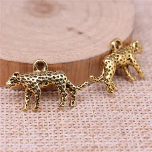 Antique gold leopard animal charms for DIY jewelry making, 24x15mm metal pendants.