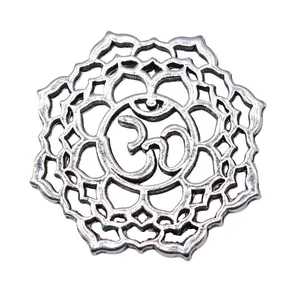 Vintage antiek zilveren OM symbool lotus chakra bloem hanger 26x26mm maat sieraad