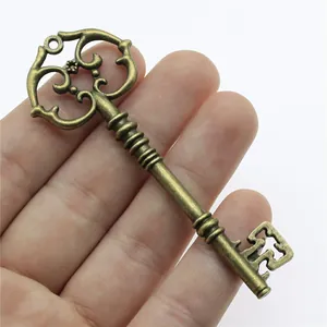 Großer antiker Bronze-Skelettschlüssel-Anhänger für DIY-Schmuckhalsketten und Armbänder
