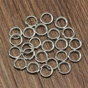 Confezione da 400 anellini aperti in ferro argento per accessori di bigiotteria