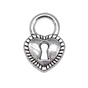 Antique silver heart-shaped lock pendant charm for DIY jewelry making accessory 17x11mm