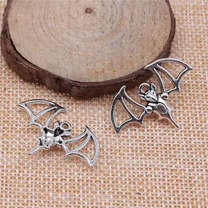 Antiek zilveren vleermuis bedeltjes voor DIY sieraden maken en knutselen
