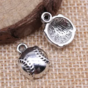 Pendentif baseball en argent antique pour création bijoux sport DIY accessoire 14x11mm