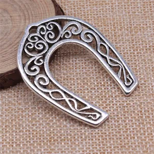 Vintage Alloy Horseshoe Charms Hollow Out Scroll Pattern Large Pendant Electroplated Antique Metal Craft Findings For DIY Crafting Necklace Jewelry Making