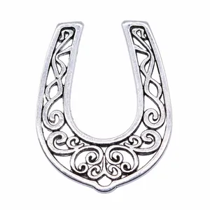 Vintage oversized hollow metal horseshoe pendant charm for DIY jewelry making accessories