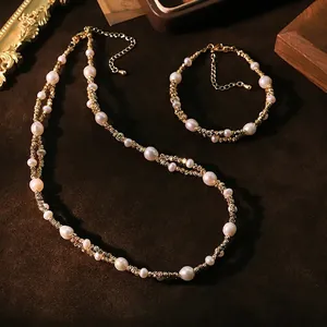 Vintage-Set aus echten Perlen und goldenen Kupferperlen Halskette und Armband Damen
